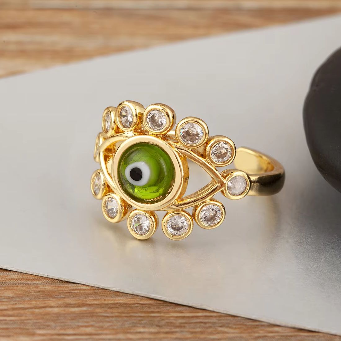 Colorful Crystal Evil Eyes Rin - مراجعة Men Accessories For Gift وسعره