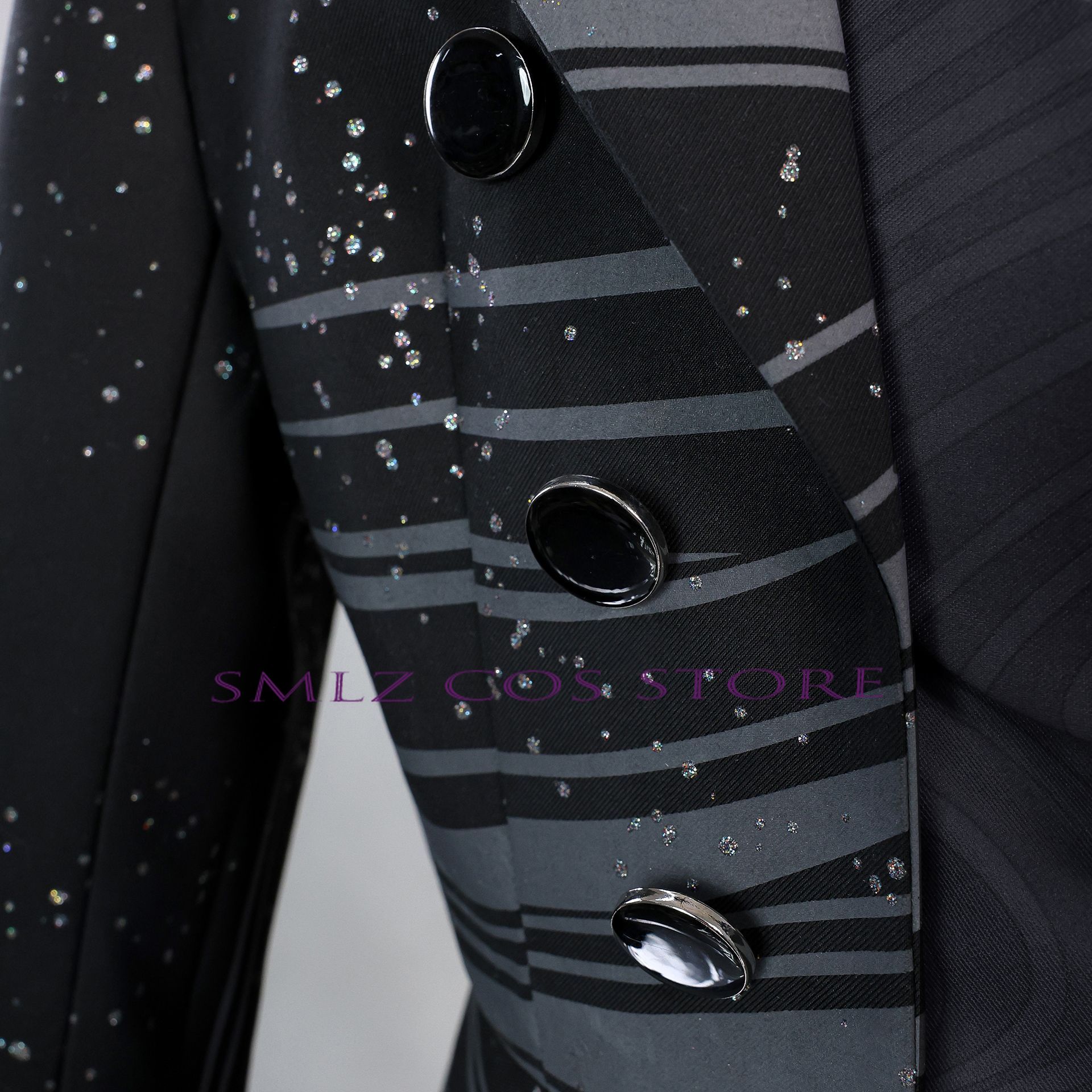 Game Love and Deep Space Cospl - مراجعة Men'S Accessories Anime وسعره